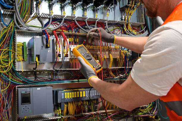Best Affordable Electrician  in Clinton, AR